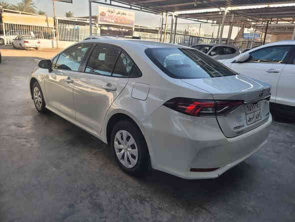 كورله  خليجي  موديل 21 رقم اربيل  بيهة بنيد بدون دواخل  وهلال جاملغ خلفي  السعر 137  مكان السياره اليوسفيه موبايل *********** بيع او مراوس حسب القناعه
