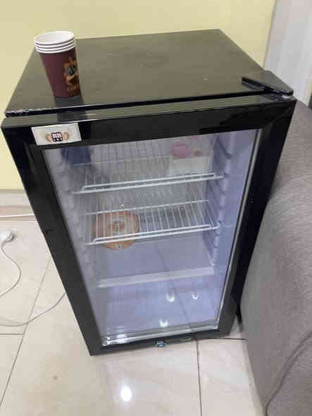 غراض مركز للبيع مستعجل كلهن جدد ونظيفات 

للاستفسار راسلوني او على رقم ***********
