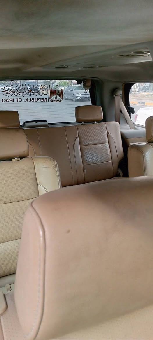 السلام عليكم 
للبيع سيارة نيسان ارمادا موديل 2007 وارد امريكي ..بأسمي رقم بغداد رقم دولي اللون ابيض 
حادثها جاملغ وبنيد بيها قطع صبغ ..ابيعها مصبوغ عام 
السيارة فول مواصفات محرك جيد كير جيد ..صدر امامي خلفي نظيف.. تدفئة كشنات .7 راكب ..تخم تاير اخو الجديد مع السبير..ويل كب عدد 5 بلادي ..بلوجكترات زنون عالي ناصيف زنون ..فتحة سلايد..تبريد خير من الله ..شاشة مع كاميرا ..السعر 68
مكاني بغداد العامرية 
للتواصل والاستفسار ... ***********
