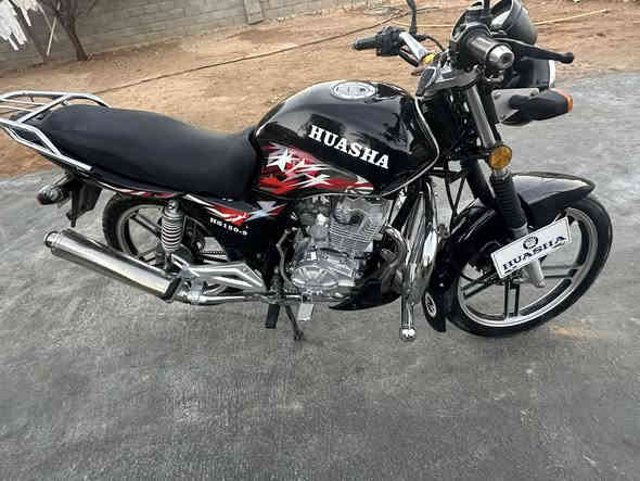 السلام عليكم هايوشه ٢٢نضافه فول أوراق بدون كمرك
بصمات سويجات 
مراوس وترهم بيع 
سعره٨٠٠وبيها مجال
مكاني القائم حصيبه 
رقمي ***********
