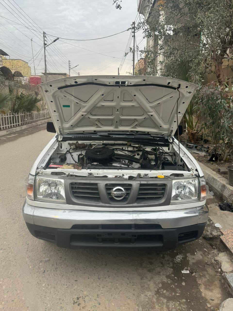 السلام عليكم نيسان بيكم موديل 2002 صبغ جماليه تخم تاير حداديه جديد محرك مجفت قبل اسبوع السيارة بسمي مشروع وطني رقم بغداد مكان السيارة بصره سعر 60رجاءا رجاءا رجاءا الموشراي لايتصل***********

