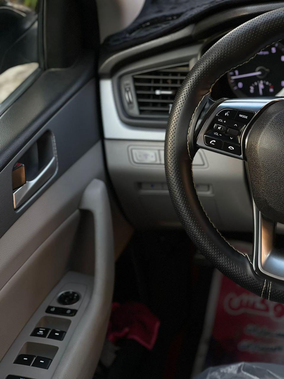 السلام عليكم (للبيع لان محتاج فلوس عملية زراعة كلى
 سوناتا 2018 هاي الصور والسيارة جاهزة
 معلي الگازكيت هم لا دوانز ولاتنقيص ولا تبخير
 ب اسمي تحويل ثاني
 يوم ماشية 83 الف 
فول عدا الفتحة 
118 وبيهة مجال حك الجية 
مكاني بغداد الشعلة 
***********
