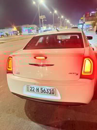 كرايسلر ٣٠٠ اس • ٢٠١٨ • المحاويل