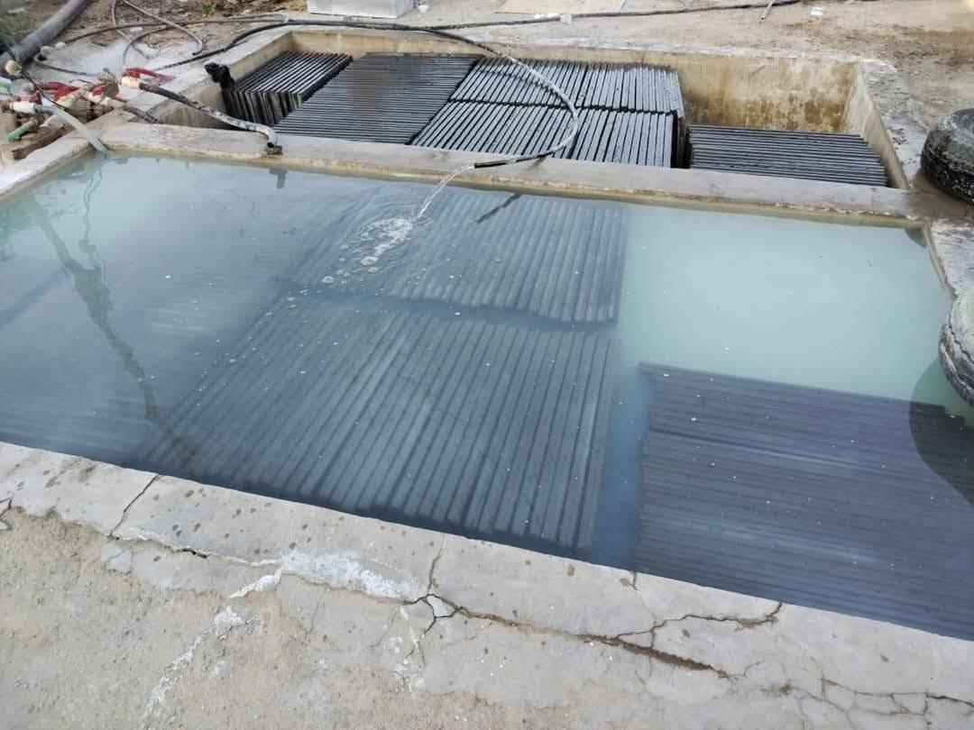 ***********
يا الله يتوفر لدينا اشتايكر سطح درجه اولى 
80*80
50*50
خاضع لفحص المختبر كما يتوفر لدينا خدمة توصل مجاني

