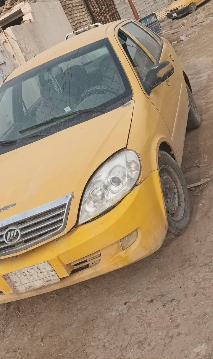 سلام عليكم سياره ليفان ٥٢٠ محور كير ومكينه كورلا نحله للبيع السعر ٢٠ ورقه الاتصال عل رقم *********** ابوجعفر
