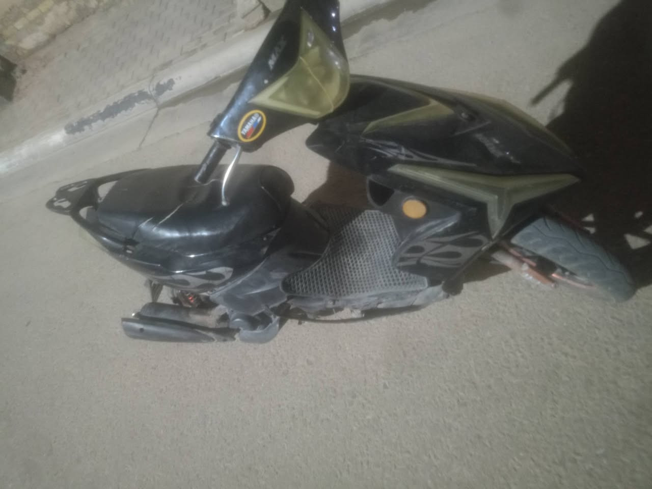 ماكس مضلع صيني 180وبيها مجال ***********
