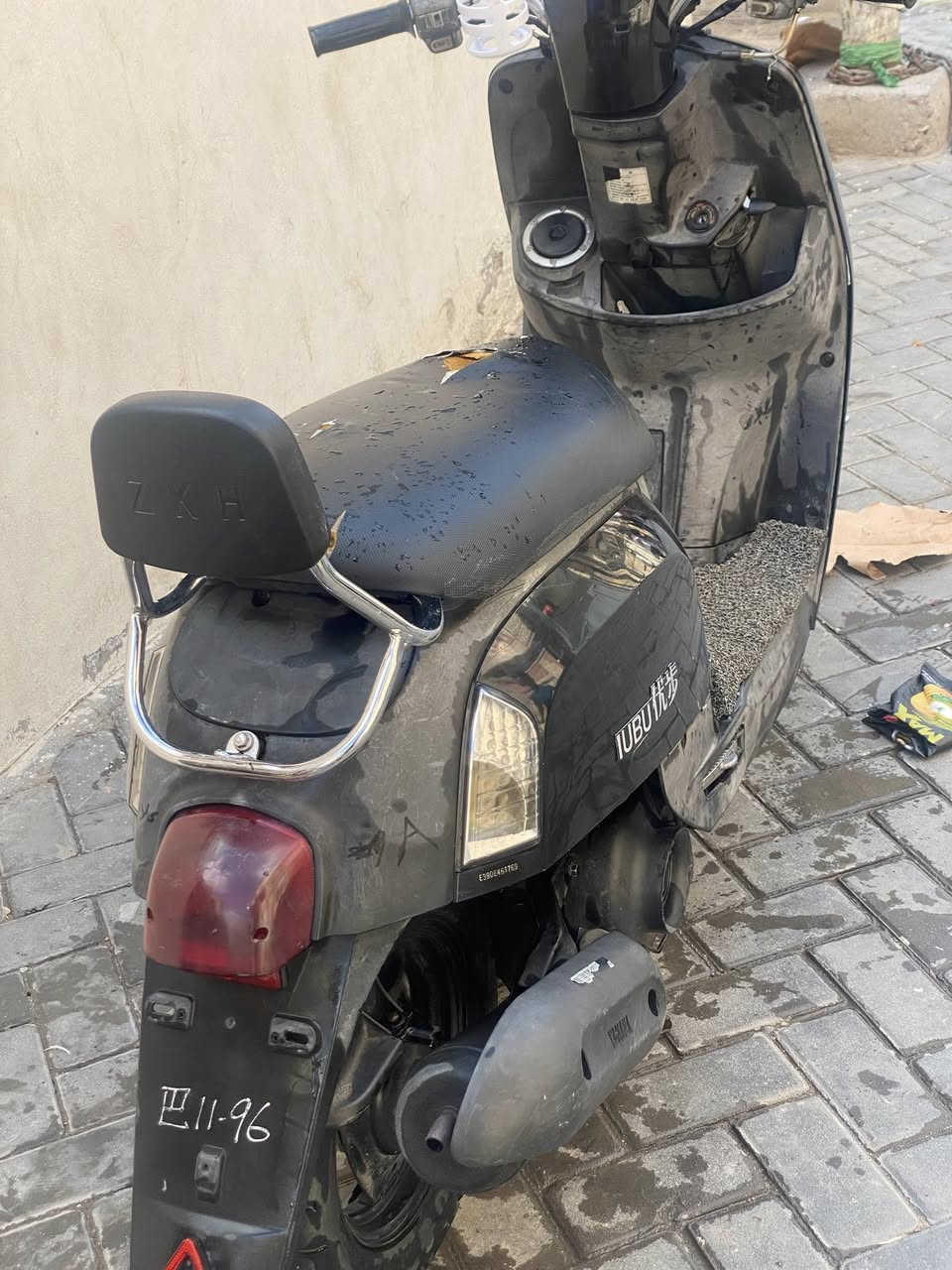 سلام عليكم 
ماكس بوليس عادي مكينه نضيفه كفرات بلاديه شرط نضيفه مكينه مكفوله اكررر كلوب زنون وبيها نشره مكاني مدينه الصدر سعر ٧٠٠بيها مجال قليل رقم واتساب ***********
