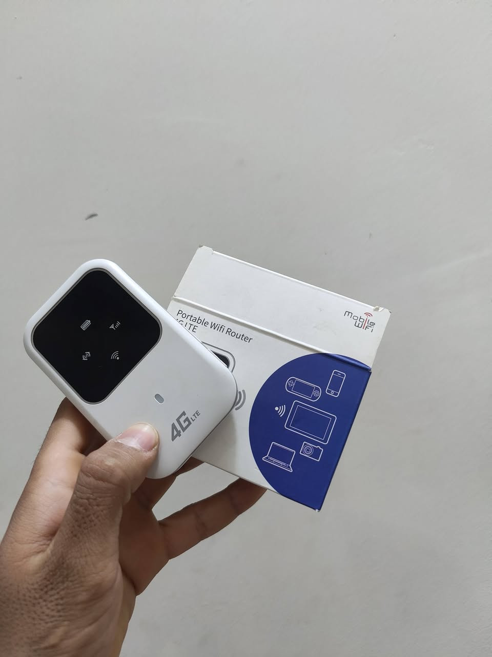 السلام عليكم شباب شبكه متنقله 4G جديد استعمالين الله شاهد لوك بعدهه سعر 30 الف وكيبل وكارتونه لحد يكسر بيهه *********** واتساب مازنجر فقط...
