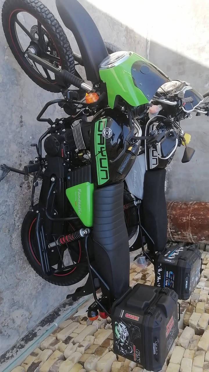 ياالله اللهم صلي على محمد وآل محمد
السلام عليكم
دايون عدد 2 للبيع
كلاسلك وجبلي 
الألوان كدامكم
مستعمل
موديل 25
اوراق اسكنر
مكينه 200
كتابه حمره
سويج عدد 2
بصمات عدد 2
والتزويدات كدامكم
صناديك بلاجكتورات هورن طاط للجبلي
يداد اشاير درع محرك شاحنه اضافيه يعني مرتبات واني بالخدمه 
سعر القطعه 1.500
1.500 وبيهن مجال
العنوان حله المركز
رقم ***********
