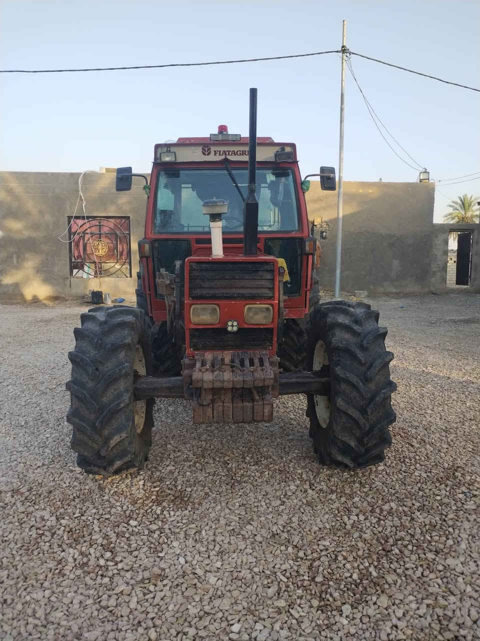 سلام عليكم فيات ١١٠نظيفه
تكمه عريضه اكسن بارز رقم ***********
