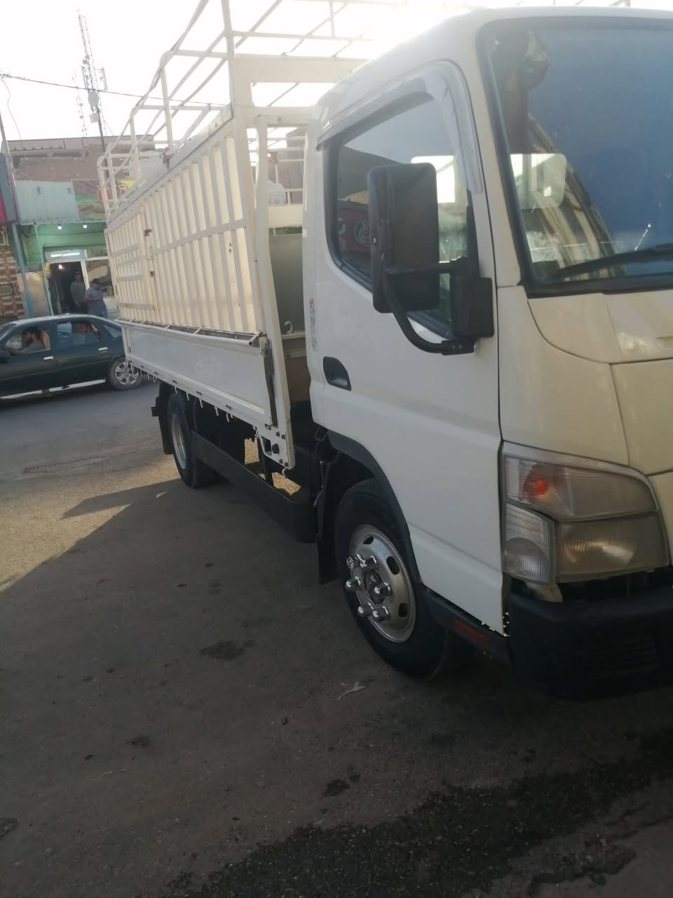 السلام عليكم كنتر موديل 2020 رقم أربيل مكفول كفاله عامه ماعد باب راكب مصبغ بدون داوخل لوغد مصبوغ والباقي مكفول رقم الهاتف ***********
