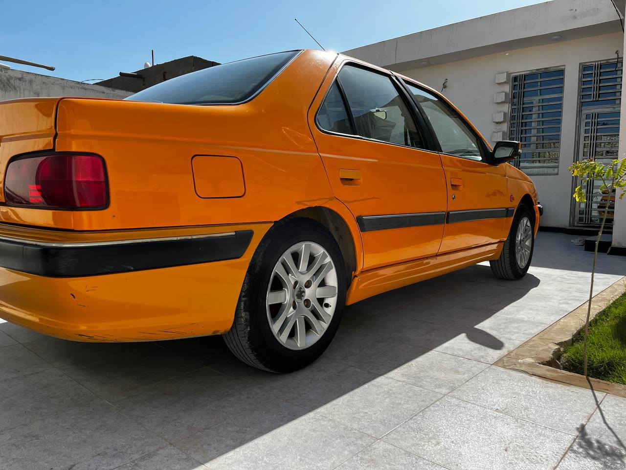 بيجو بارص موديل 21  رقم ذي قار كفاله عده طخه باب السايق بسيطه وخشم الجاملغ الامامي شويه تخم تاير حداده قبل 10 ايام نافضهه وره وكدام مكينه شرط تبريد شغال باتري كهربائيات عله اخر حبايه شاشه دواخل فول 
سياره جاهزه كبل للشارع سعرهه65 وبيهه مجال ***********
