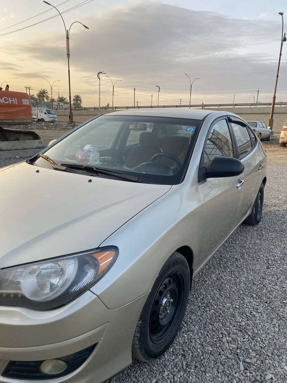 سلام عليكم النتره موديل 8 مكينه الف و600كير مكينه كفاله صدر امامي خلفي جديد 
سياره صبغ حزام جماليه 
السعر ٨٥ بيها مجال حك الجيه بس 
عنوان ديالى بعقوبه ***********
