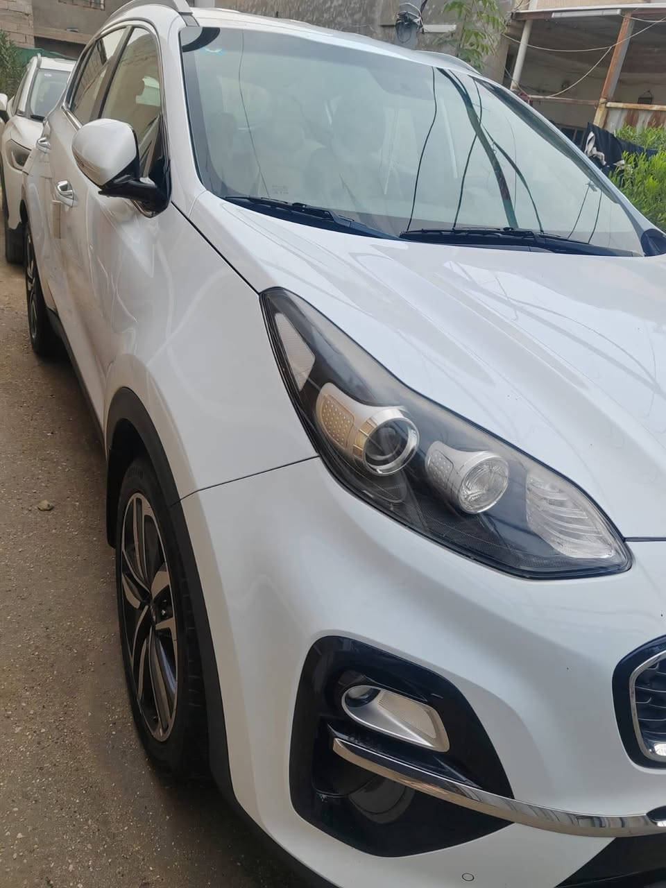 سلام عليكم ورحمة الله
كيا سبورتج 2020 ماشيه 62 الف خليجي

نص فول سياره كفاله  سونار موجود
السعر 205 كلشي اكو بسوك

***********
