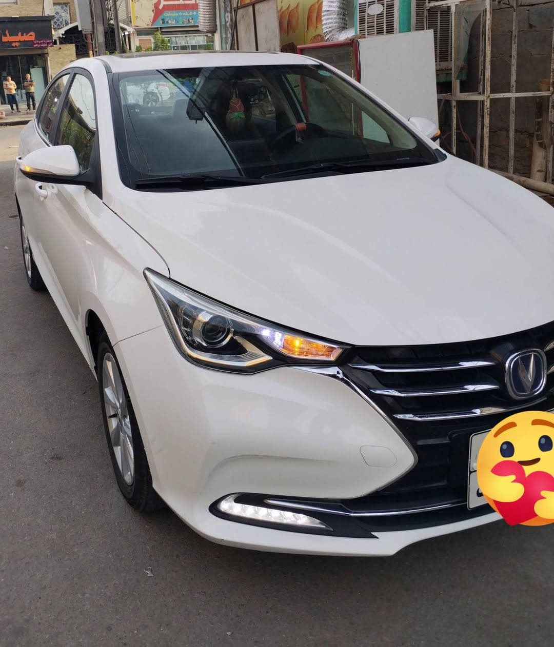 شانجان السفن مكفولة لا صبغ ولا ضربه ماعايزه شي كله وضع شركه جديده جدا *********** موقع نجف السعر 90 وبيها مجال
