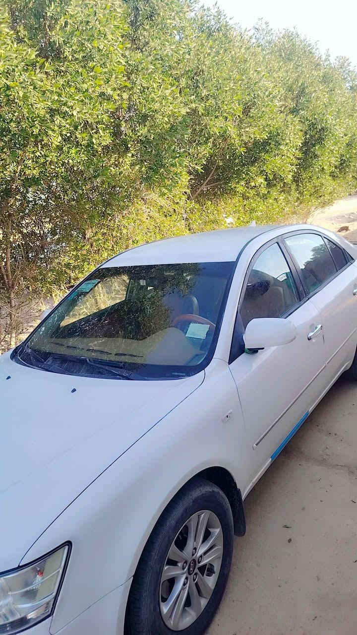 السلام عليكم سوناتا للبيع موديل 2010 خليجي سياره محرك ٢٤٠٠ تبريد ثلج كير محرك كفاله تخم تاير جديد *********** تصال *********** واتساب
