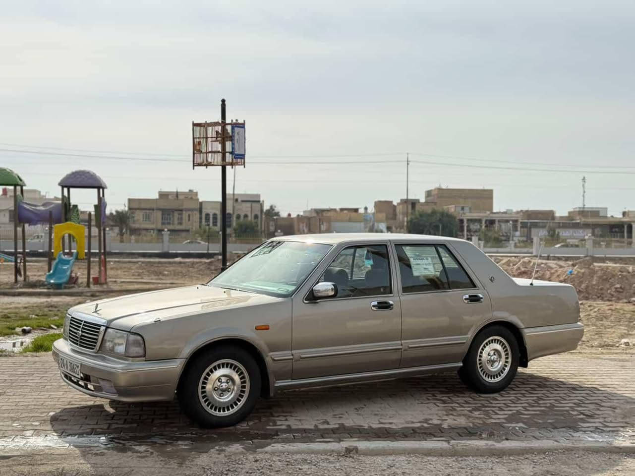 سلام عليكم شباب سدرك للبيع 2002 سياره وضع الشركه بلاديه تحكم مري شغال تبريد تتفئه جرص 120شغال كله عل بلاد مكينه كير اكسن دشبول زلغ مابيه كابريتر يابانيه سياره ألف ماعيزه  وشرط التحويل السعر 70بيه مجال حك الجيه المكان العماره ***********
