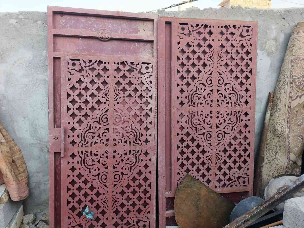 شباج للبيع معه المرجوحه معه الباب اشراي اتصل ***********وتساب
