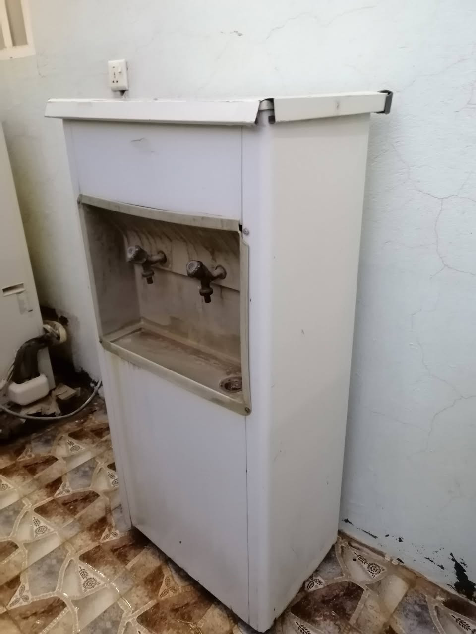برادات للبيع.. قيّم بمايرضي الله 
الإتصال ***********
