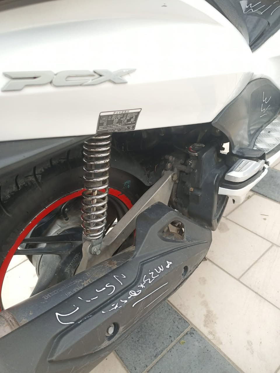 للبيع دراجه pcx ياباني الاصلي نوزل خطين ستان كهربائي حساس ازدحام دراجه جديده  حساس شلعه معدل خير من الله دراجه تتعب تكول جديده مال جناي  مكان بغداد الكرخ السعر مليون و350وبيهه مجال والاستفسار  ***********
