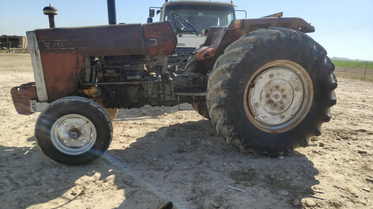 السلام عليكم تركتر فوركسن 75 بيه تنقيص كيرر اكسل شرط تواير جدد مكلف بل نشرر الاتصال ع رقم ***********
