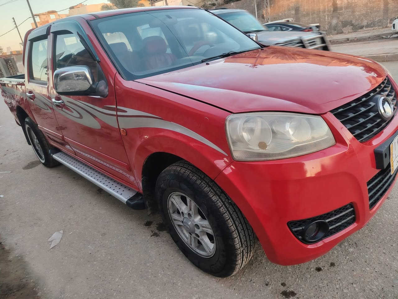 سلام عليكم كريت ويل موديل 2013 مكفولة كفالة عامه رقم واسط تحويل مباشر سنويه مجدده 2027 كير محرك حداديه جديده تخم تاير جديد السعر 67 وبيها مجال اتصال *********** العنوان الديوانية
