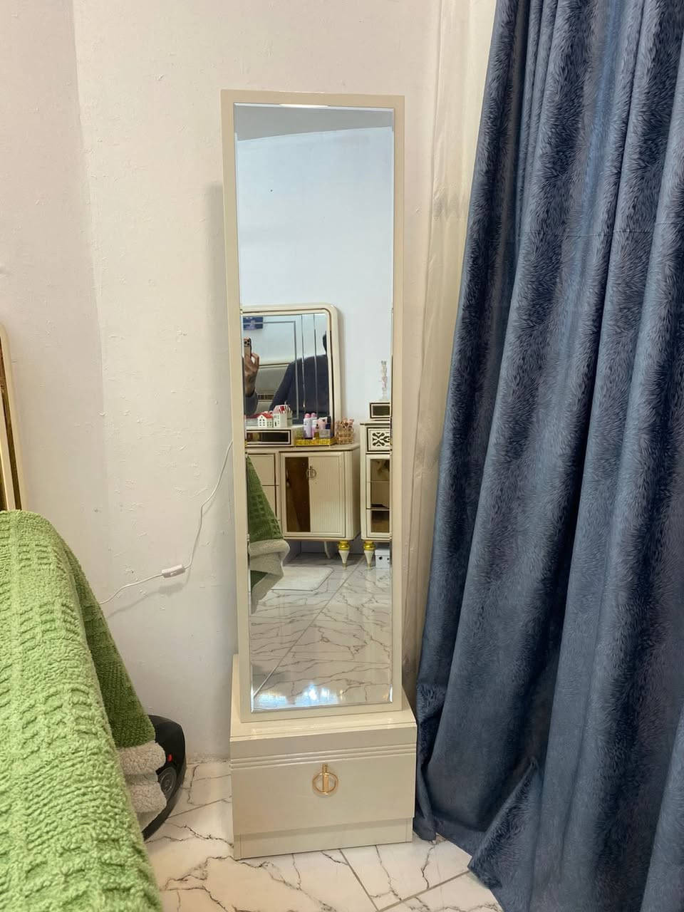 غرفه تركي ضخمه مدينه لصدر ستعمال شهرين سعر مليون ونص


**إذا كنت صاحب هذا الإعلان وتريد حذفه لأي سبب، رجاءا أرسل رسالة إلى الدعم الفني**