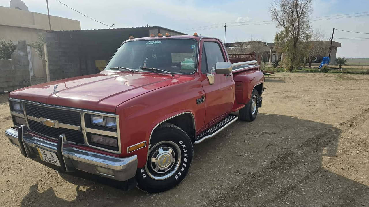 سلام عليكم شوفروليت موديل 82سنويه مشروع وطني لل29 بسمي لوحات دولي كود بنزين موجود سياره فول فول معمرة علا ايدي علا اخر حبايه محرك 6بلادي 3كير سياره بدون ضرر صبغ عام جماليه فقط سياره كلها بل شرط سعر 95وبيهة مجال مكاني كركوك الشراي يتصل***********
