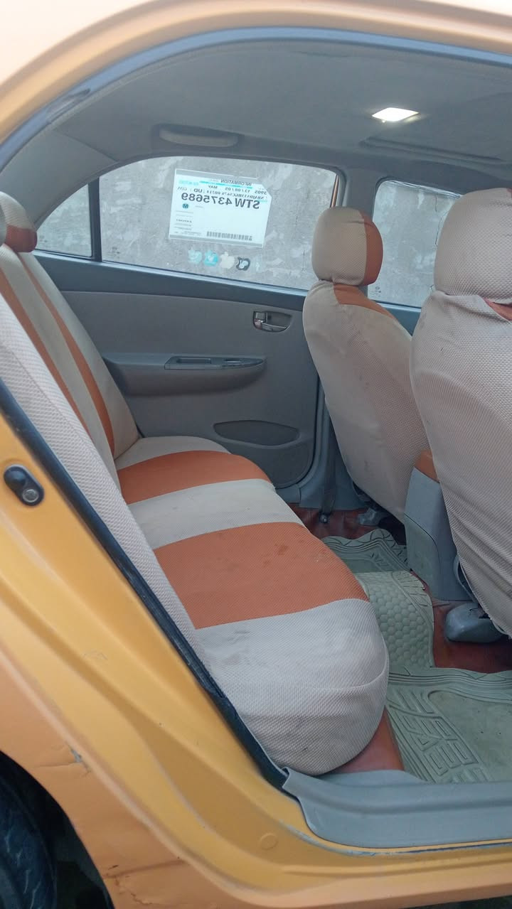 للبيع سيارة BYD G3 موديل 2013 سيارة  بأسمي 
لون اصفر - رقم بغداد اجرة دولي 
مواصفات: محرك 1500 - كير عادي - تبريد يحتاج غاز 
السيارة: دواخل نظيفة 
ملاحظات: عليها هيئة 72 الف + السنوية ساقطة 7 اشهر
السعر المطلوب: 46 ورقة قابل للتفاوض للشراي
السيارة موجودة بغداد الزعفرانية 
رقم للتواصل: ***********
