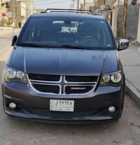 دوج كراند كرفان 2020 SXT بدون ارباك وشاصي ودواخل ماشية 81 قابلة للزياد...