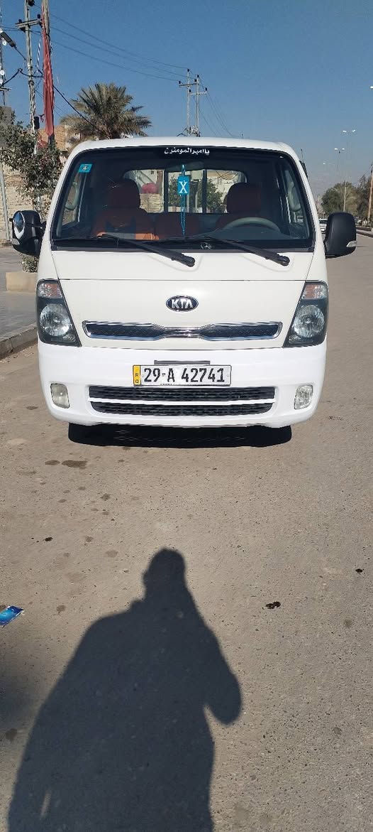 2017 سنوية ورقم جديد
بأسمي السنوية مكفوله عامة السياره

المكان واسط العزيزية ***********
السعر ب ١٢٠ وبيه مجال
