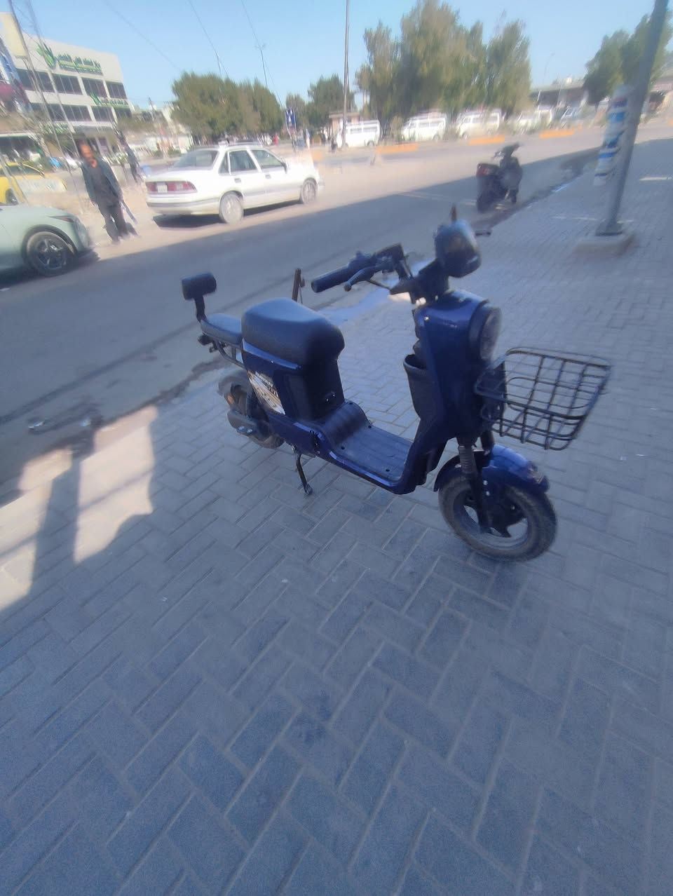 دراجه ار٩ موديل ٢٠٢٦جديده ٥بطاريات كبيره مكان البياع ٤٥٠وبي مجال ***********
