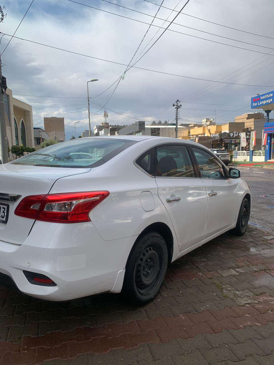 Nissan sentra 2017   
ئەمریکی مواسفات S 
ڕەقەم و سەنەوی نوێ 
ڕۆیشتن / ۱۳۰ هەزار میل 
گێڕ و مەکینە کەپس 
یەک چاملغ و بستەک 
لە بۆنیت و شان سبغ 
بێ ناو ، بێ ئێڕباگ 

نــــــرخ / ١٠٦ $

ژمارە بوبایڵ *********** أربيل, العراق

