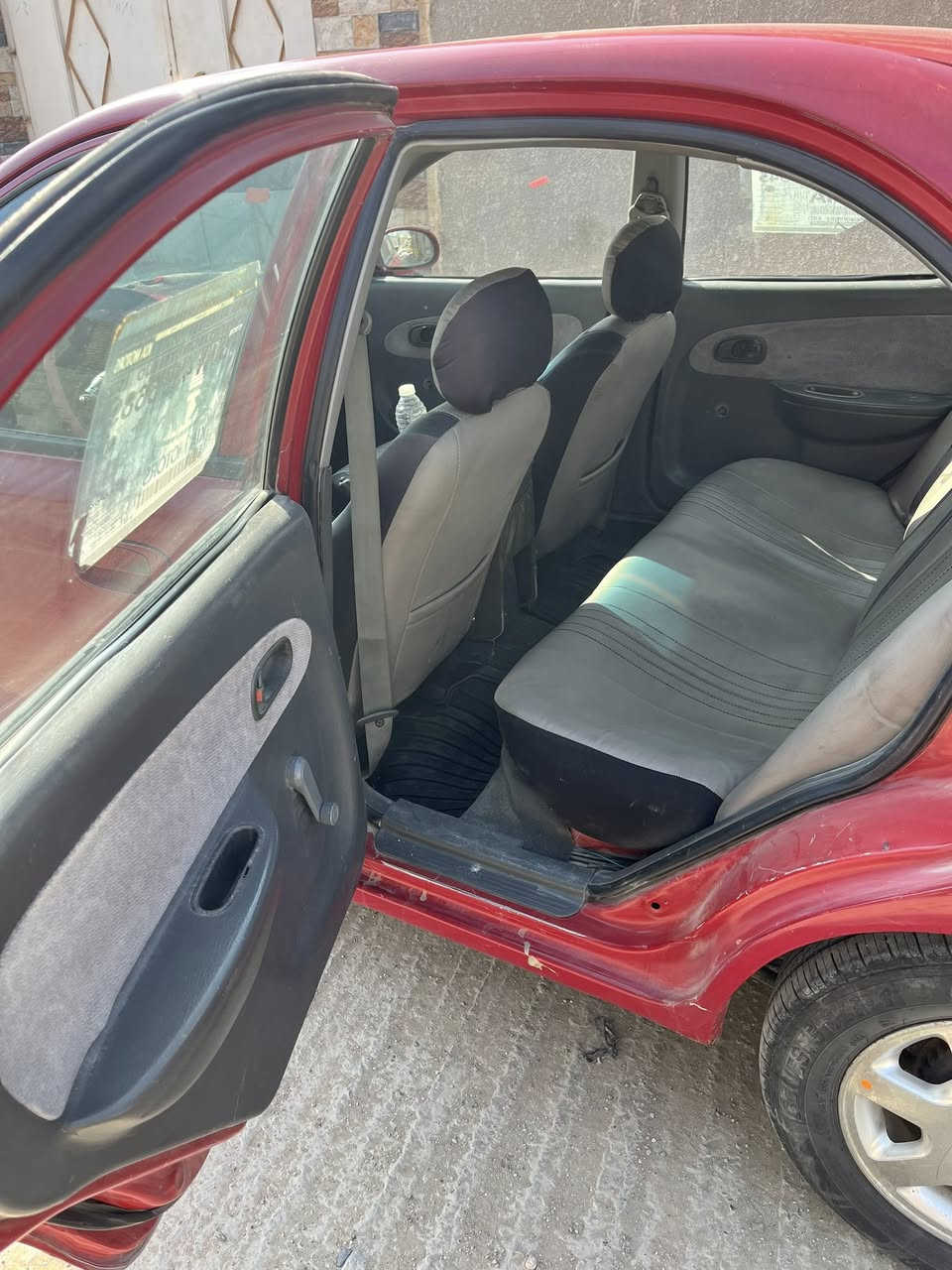 سيفيا للبيع موديل 2000 كهربائيات جدد تبريد تدفئة شغال مكينة و كير مكفولات لا تبخير و لا تنقيص ***********
