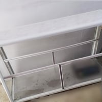 ميز جام خانه المنيوم للبيع  السعر 75 الف  مكينة غزل بنات للبيع السعر 7...