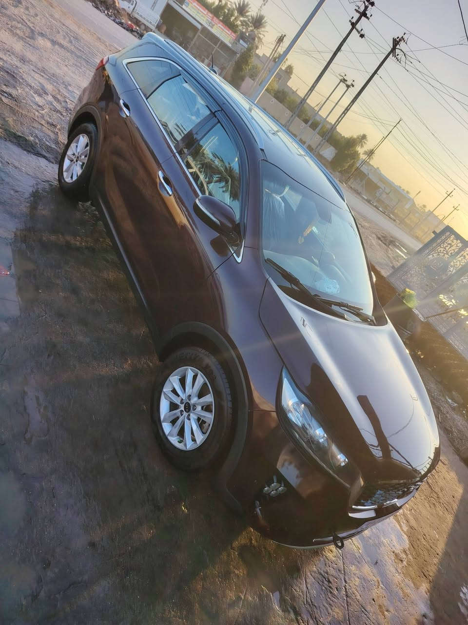 سيارة لبيع سورنتو 2019 وراد أمريكي رقم بغداد انكليزي حادثة جاملغ أمامي وربع من البنيد السعر 200 وبيها مجال ***********
