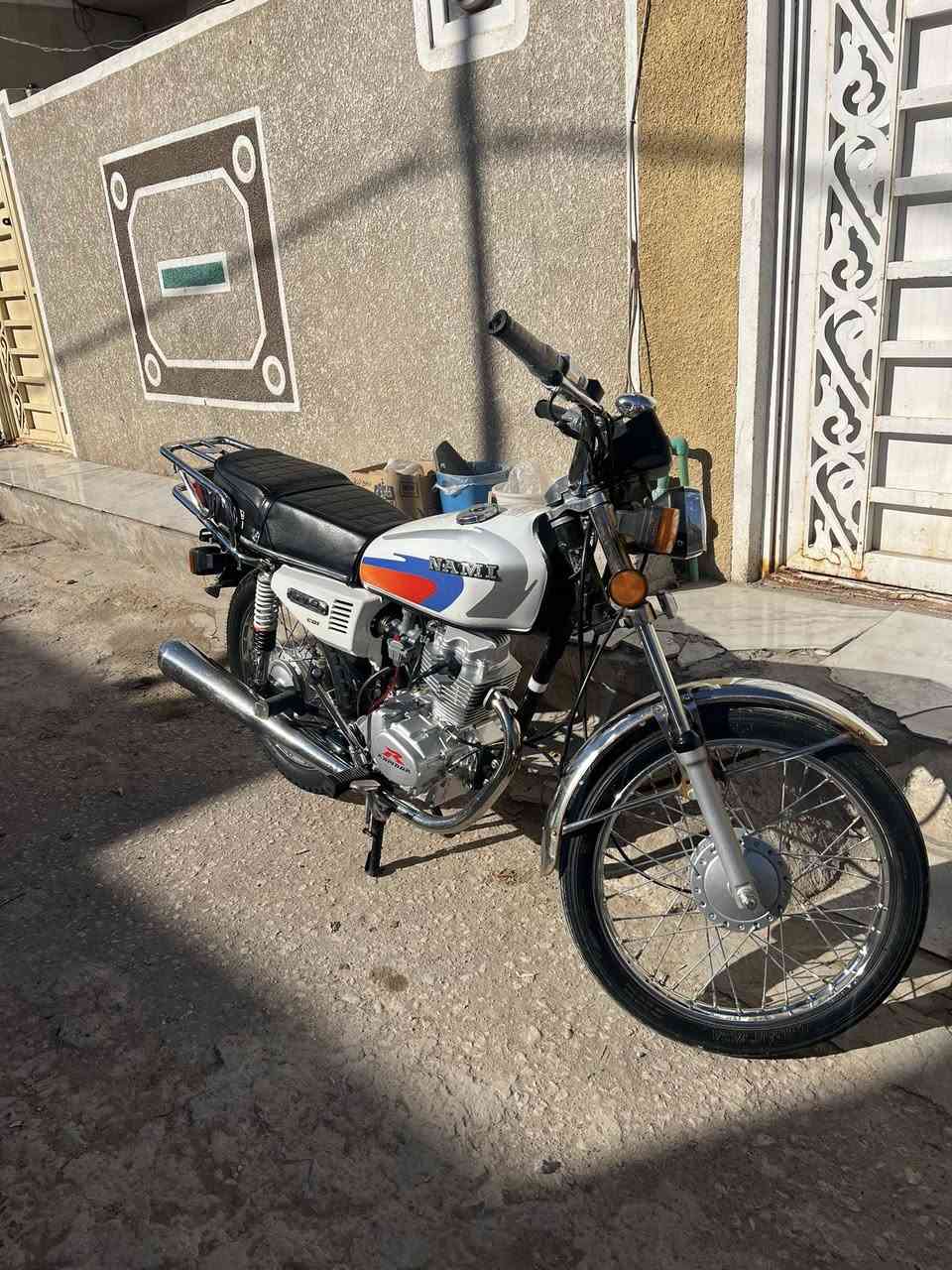 سلام عليكم
٤كير رابيدو تعميره جديده مكفوله من كلشي واوراق 
الشراي يتصل لو يجي خاص وبي خير ويدلل
***********
مكاني كربله يم الابراهيميه
