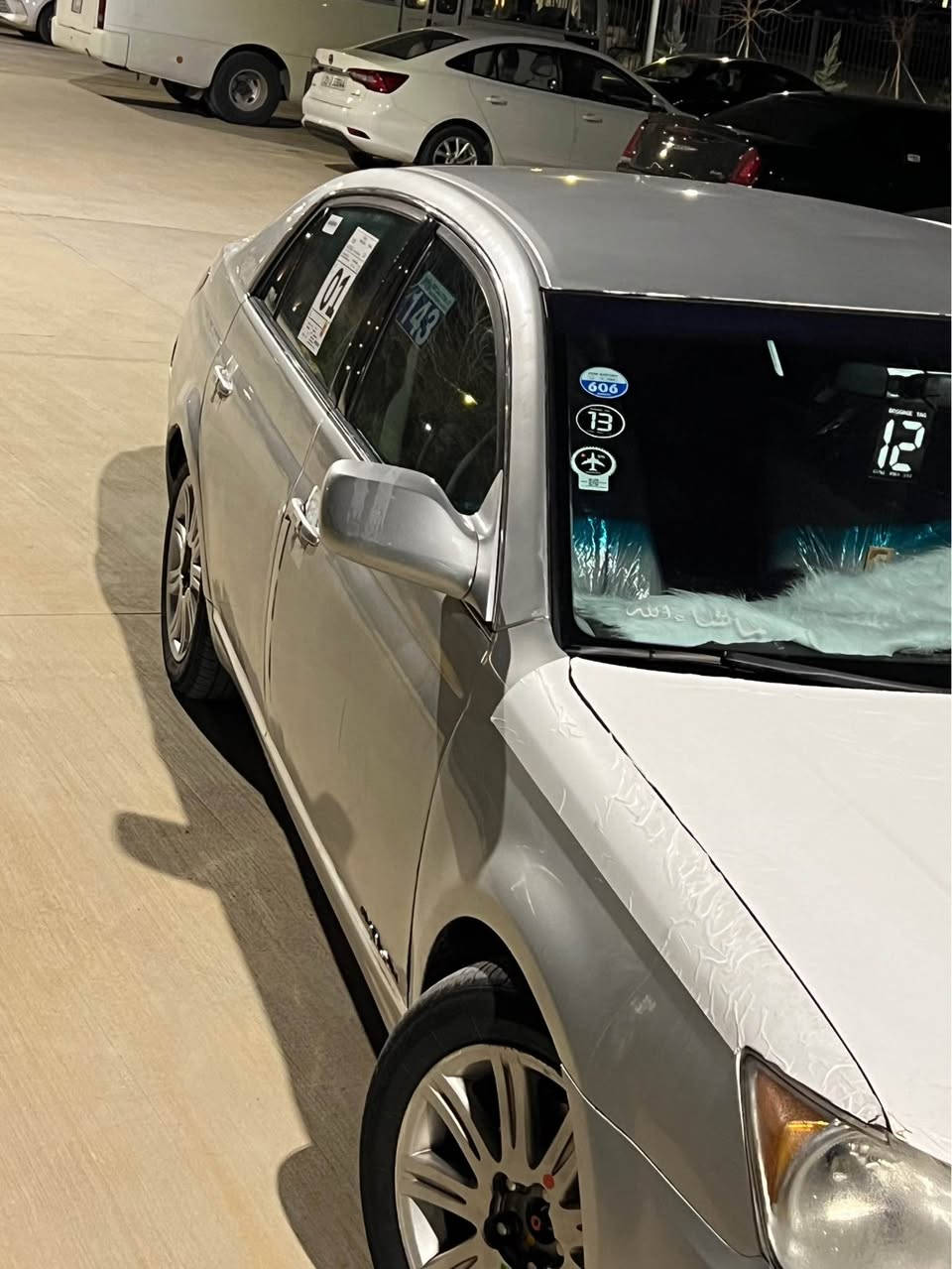 ئەڤەلۆن ٢٠٠٨
مواسەفات ئەمریکی 
سەنەوی و هەزەو بەرادی تازەیە 
حیزام بۆیاغە لەسەر کاڵبونەوە کراوە 
لێدروی نیە تەنها لای سەکن بێ ناوگرتن 
ژم.*********** السليمانية, العراق
