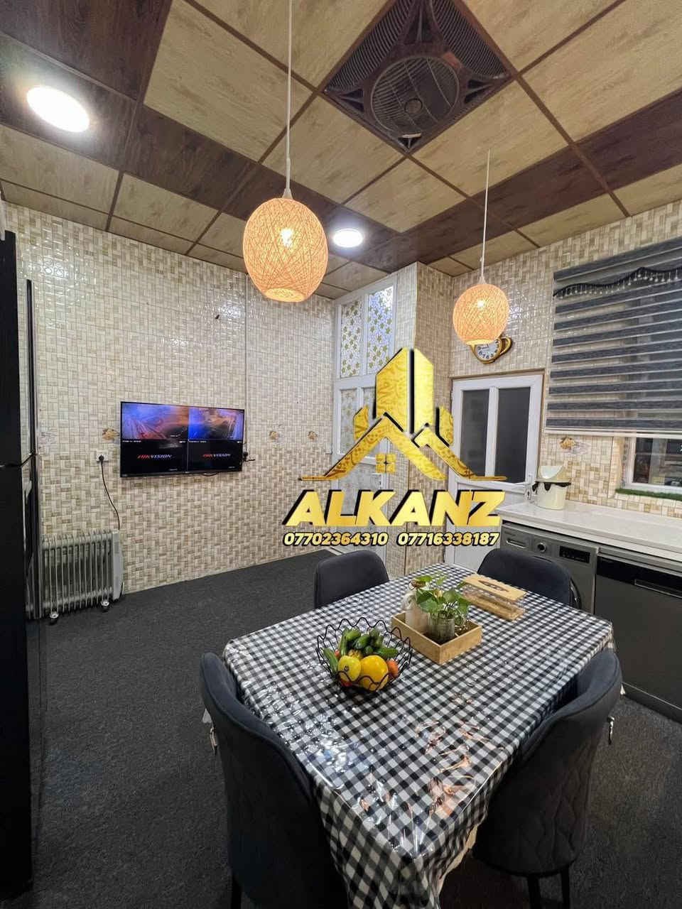🔶🔶 عرض جديد وموقع مميز

🔶  دار للبيع ( طابو ) طابقين 

🔶 المساحة : 100 متر و الواجهه 5 ✅  

🔶  الموقع : حي الواسطي _قرب من مول الحاج زياد وثاني بيت من السايدين 📍

🔶  الطابق الاول يحتوي على((  غرفه نوم    ومطبخ  واستقبال وكراج وحديقة صغير )).

🔶  الطابق الثاني يحتوي على (( غرفتين نوم  وصحيات و هول داخلي و درج داخلي ))

🔶 الطابق الثالث (بيتونه كبيره)  

🔶 السعر : يرجى الاتصال على ارقام المكتب او المراجعة 💸.. 
___________________________
للاستفسار عن السعر يرجى المراسلة  أو الاتصال على ارقام  التالية ☑️
 ☎️ ***********
       ***********

أو مراجعة مكتب الكنز للعقار الواقع حي الواسطي قرب مول حجي زياد تحت مسجد نور الدين الزنكي
