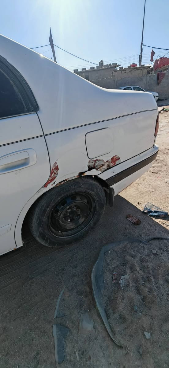 سلام عليكم. سياره بيهه حادث بس مامتئذيه. جاي اطلع بيهه وشتغل  ابيعلك كوم حديد اوكفلك بلصوليات سياره باسمي قفلها ٣٠  ***********
