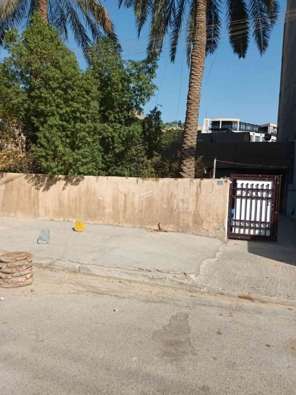 قطعة ارض للبيع ' مساحه’300متر في منطقة حي البنوك / التربية
محلة 315 مجاور الشارع العام
واجهة 10م * نزال 30م
للاستفسار الاتصال بالرقم 

‭٠٧٧١ ٢٢٠ ٣٤٤٣‬
***********
