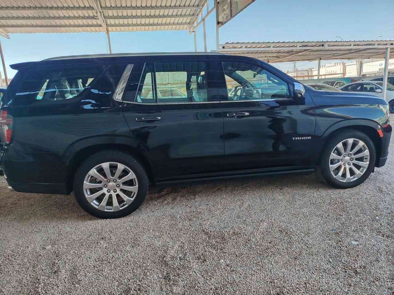 بريمر تاهو برايمر كامل مواصفات 
ماشيه 12. الف كيلو متر. حقيقي شرط 
محرك بعد ما مغسول.  
وضع الشركة كلين السيارة وضع زيرو  بعده    رقم بغداد 
فقط ملاحضه بيه كرت قياس دائرة ⭕️ صغيره الباب خلفي 
موديل 2023
السعر 555 ورقه 
***********    الرمادي
