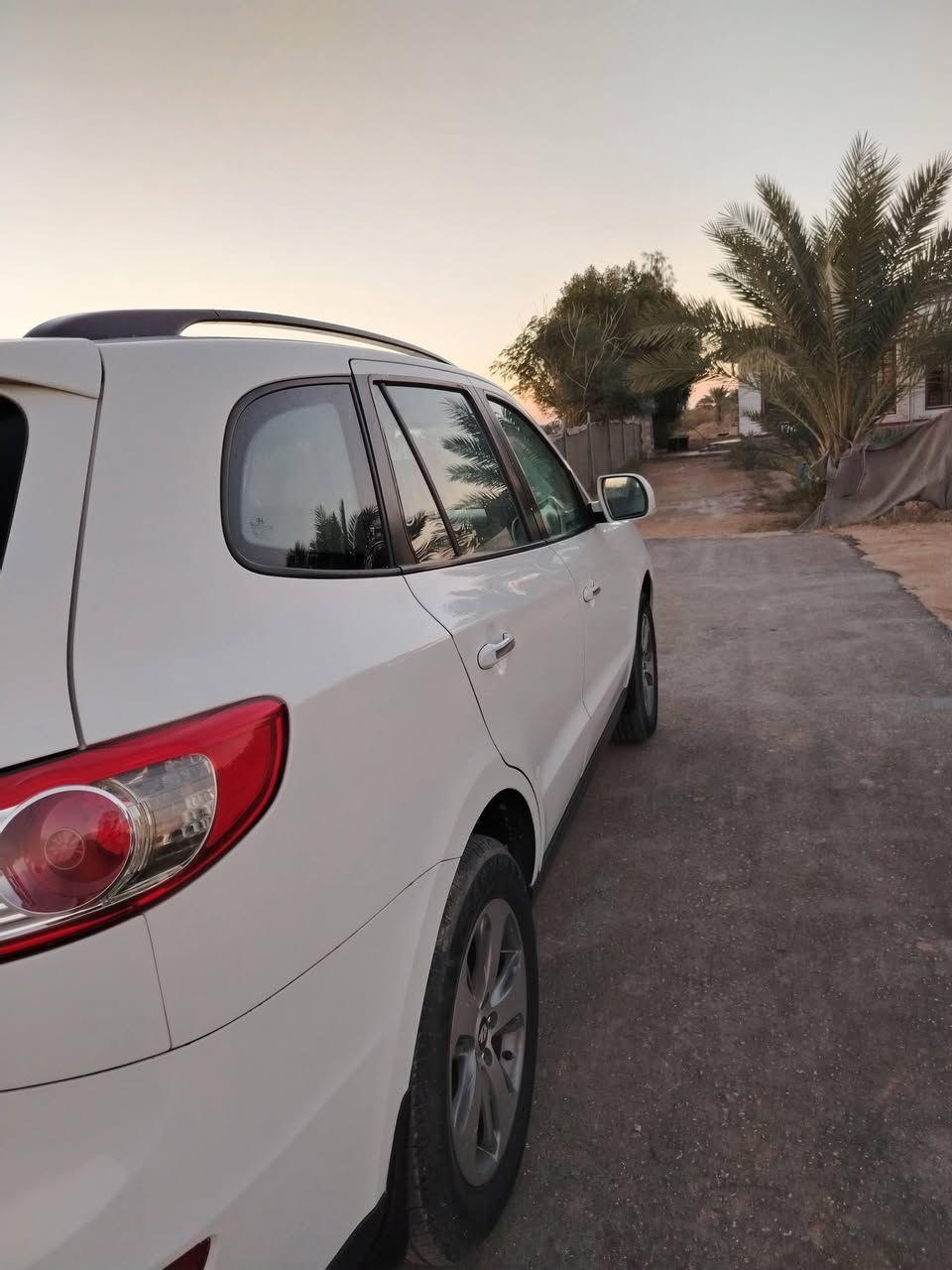 سنتافيا 12
المواصفات نص فول
السعر 155
بيه بارد قليل
بيه خياس جوه الجامه الاماميه
المحرك تصليح زنجيل فقط
***********
الباقي كفاله
الرقم بابل
المكان
بابل المحاويل
قرب سيطره الآثار
