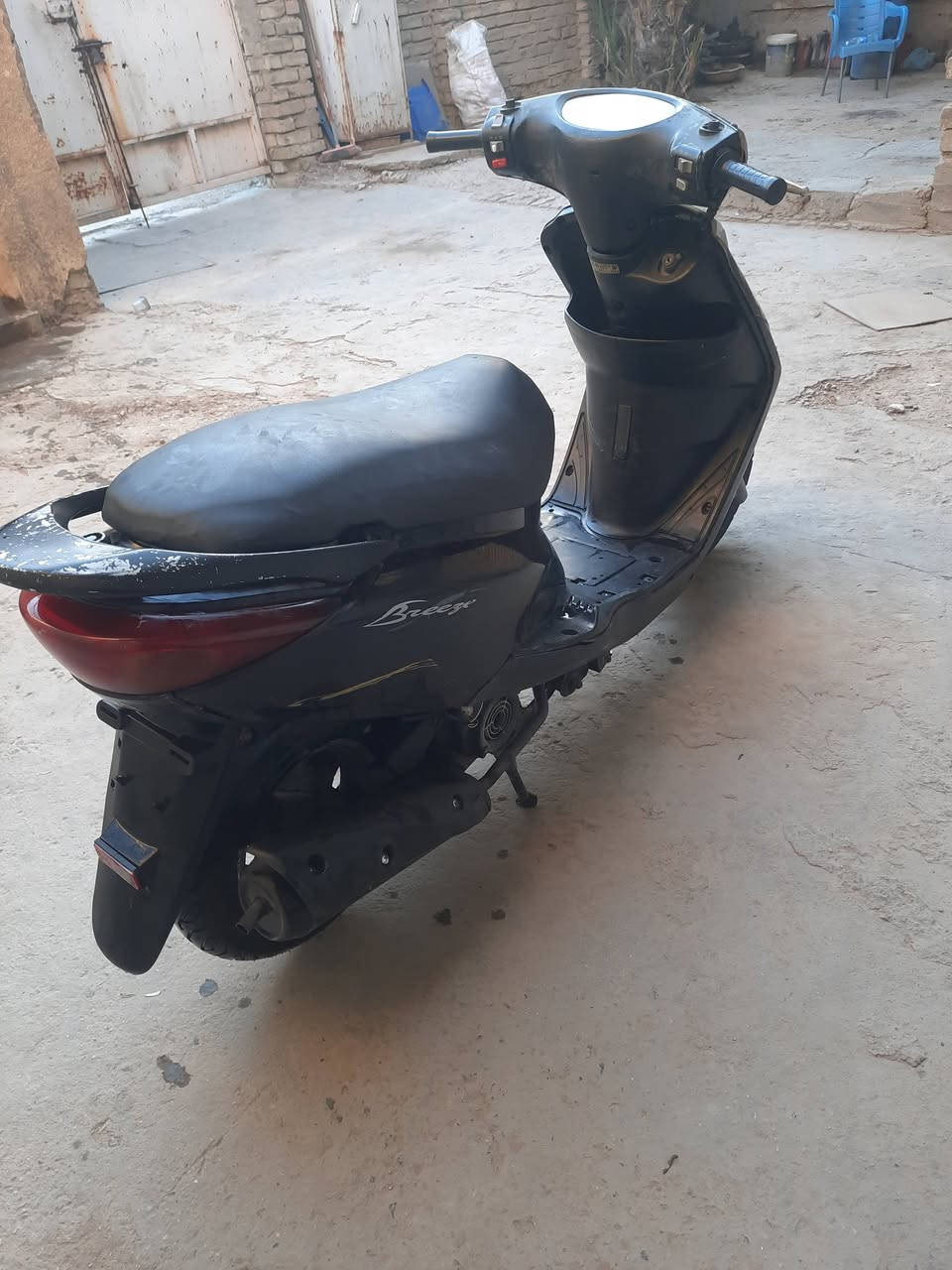 سلام عليكم
دراجه بريز ١٤٠ البيع 
دراجه شلعه ومعدل خير من الله 
دراجه جاهز شرط نعومه 
كهربائيات كامله 
مكاني بلديات صحفين شارع الكاشي 
سعر ٣٥٠ قفل


**إذا كنت صاحب هذا الإعلان وتريد حذفه لأي سبب، رجاءا أرسل رسالة إلى الدعم الفني**