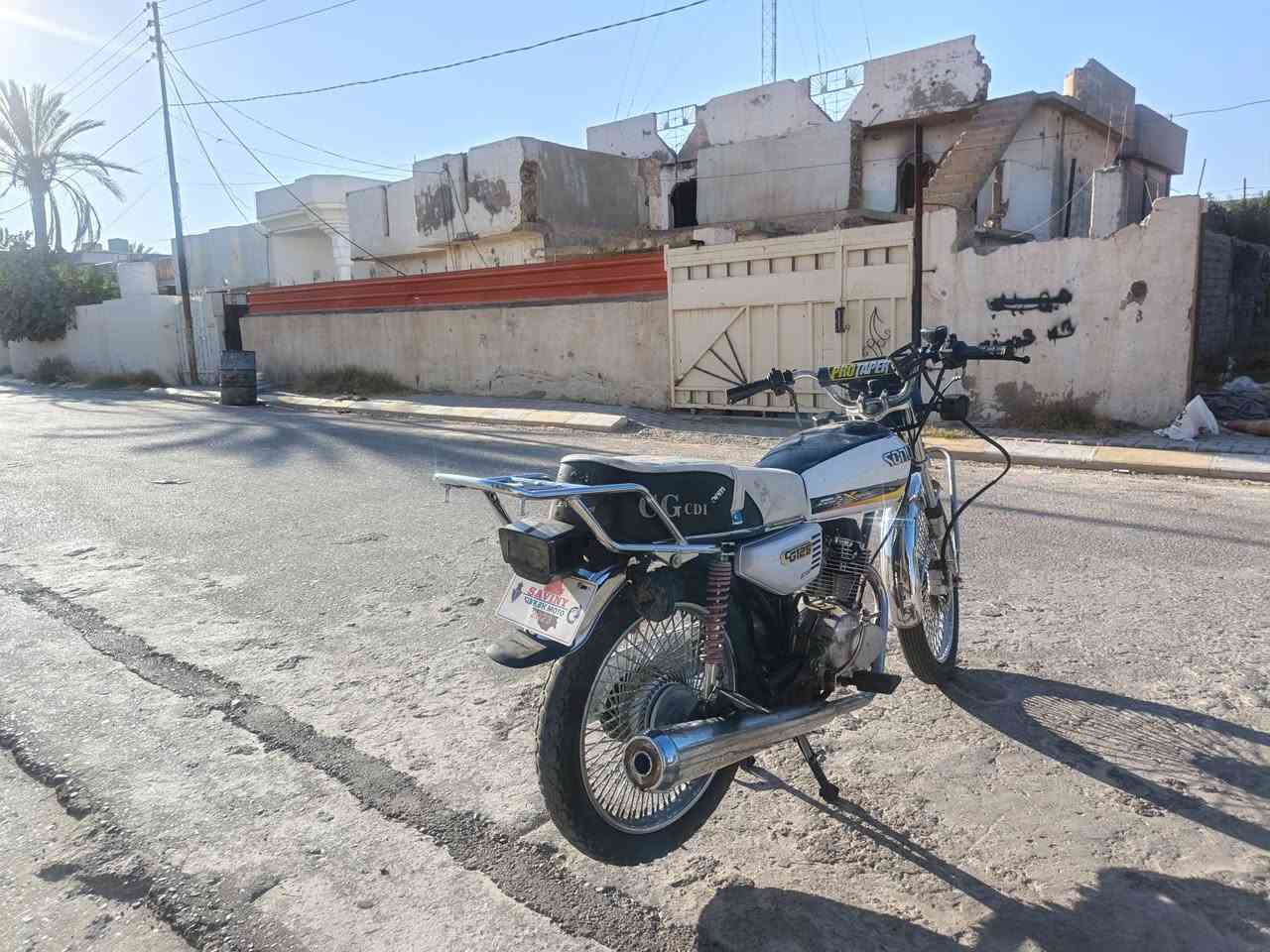 تايكر موديل 2023 للبيع
الدراجه بيها نقوصات بسيطه 
محرك بي صوت كام شفت بس شرط لا تبخير ولا تدخين ولا نضوح 
بريكات امامي خلفي شغال 
شاصي شرط 
وشوف العين يبري الذمه
السعر 325 وبي مجال شي بسيط 
الشراي يتصل ***********
متواجد واتساب
مكاني بيجي
