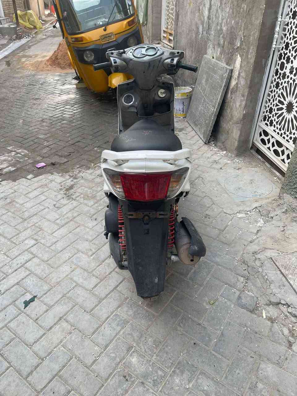 سلام عليكم سكنس فحل للبيع دراجه مكينه كفاله كشر كبالكم
كفاله من السرقه المكان بغداد المدينه قطاع 33 السعر 650 وبيه مجال قليل الرقم ***********ملاحضه كابريتر ومو نوزل
