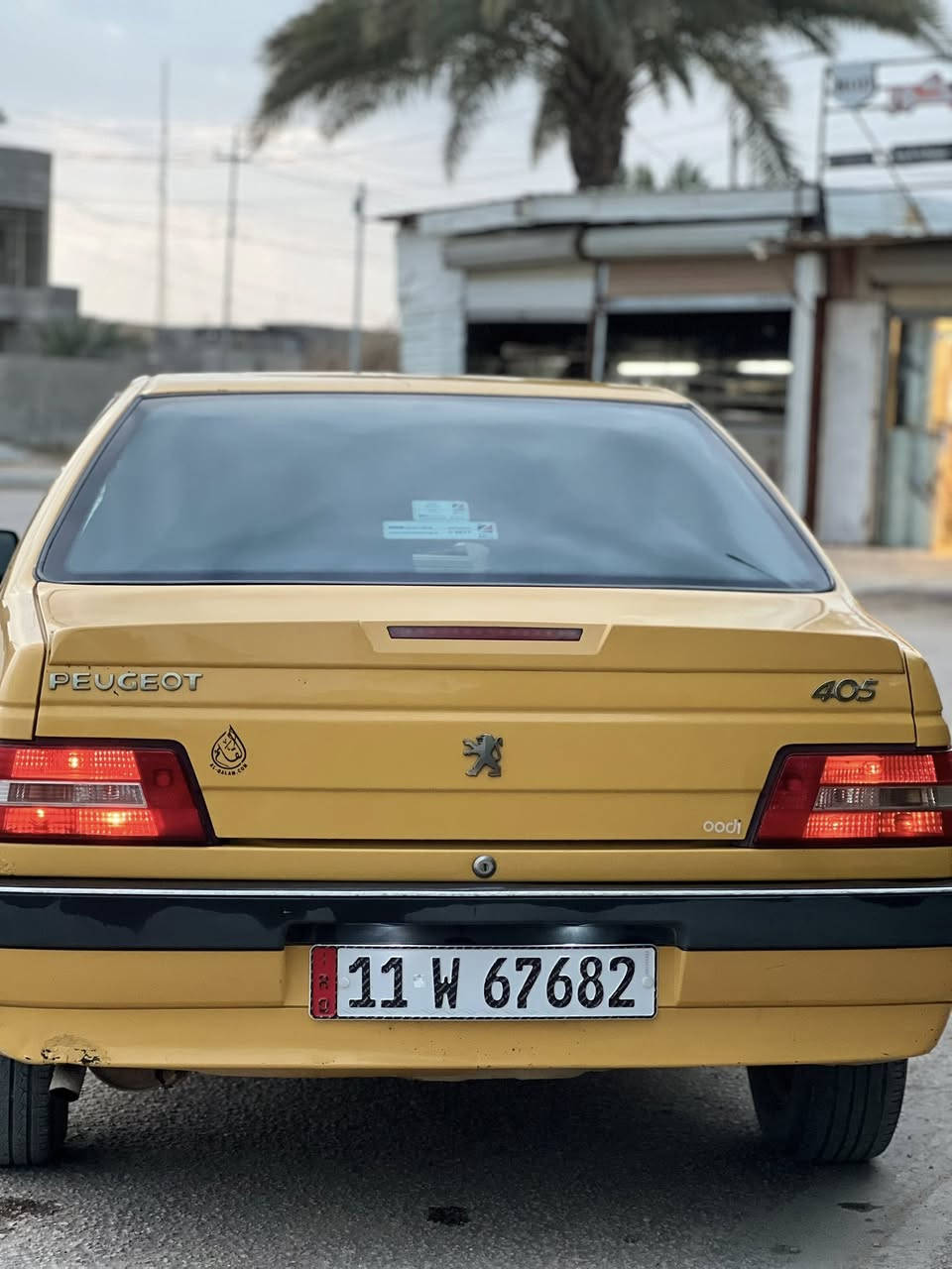 السلام عليكم للبيع بيجو405 موديل 2016رقم بغداد تحويل ثاني يوم سيارة جاهزه كل نقص مابيه مكفوله من صبغ وضربه تبريد حداديه كله جاهزه
سعر 48 وبيه مجال مكاني بابل 
***********
