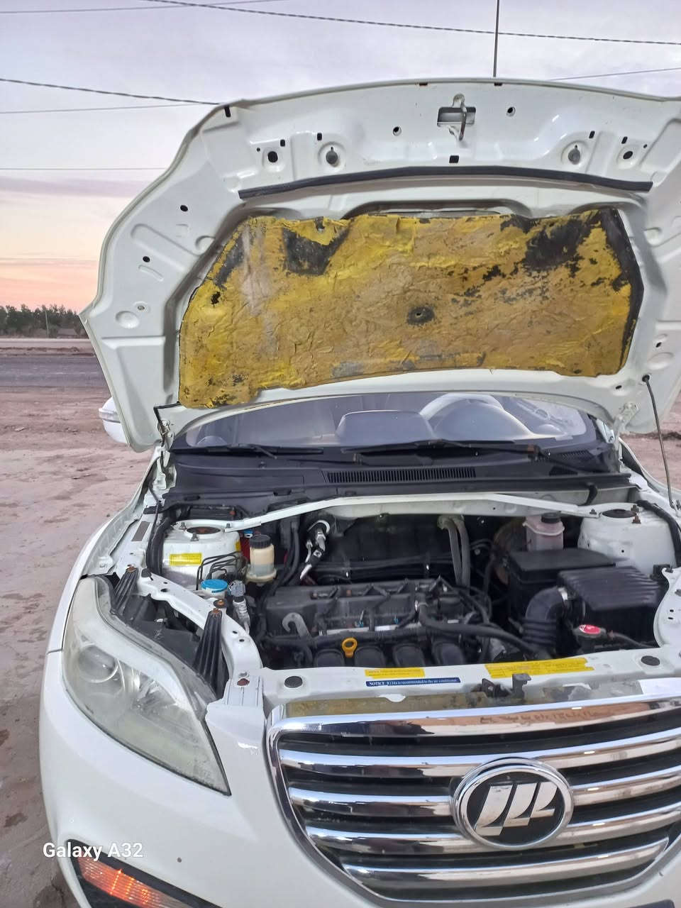 السلام عليكم من رخصت الادمن المحترم
سيارة ليفان X60 موديل ١٣السيارة كفالة عامة ماعدا اخياسات مصلحة شي قليل جداً كير ومكينة وحدادية خيرمن الله تبريد ثلج  السعر ٥٥ وبيها مجال قليل جداً  العنوان نجف كوفة  رقم الهاتف *********** او ***********
