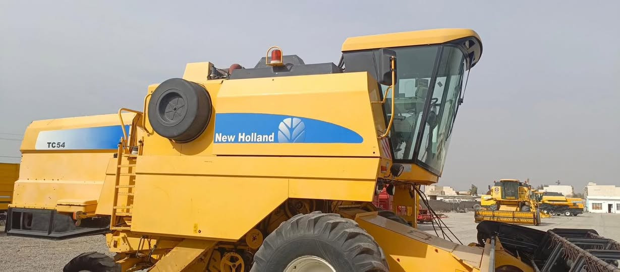 حاصودة للبيع
مواصفات :
*موديل 2007
*هايدرو 54
*رقم اربیل
*أوروبي بلجيكي اصلي
*مكفول كفالة عامة

العنوان : كركوك -قرب مطعم ميديا
رقم الهاتف :
***********
***********
