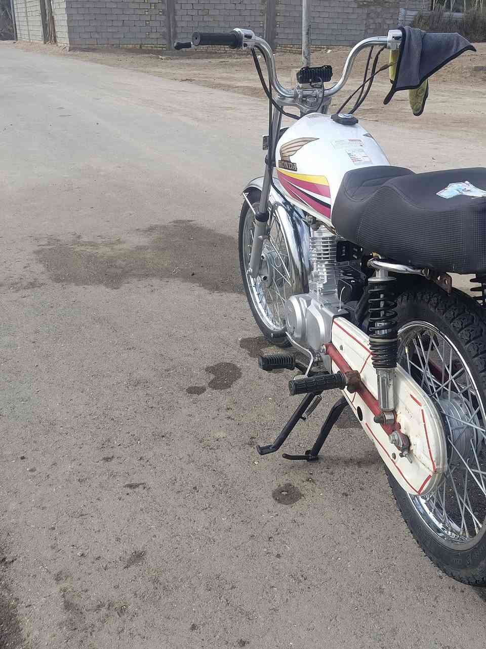 دراجه
تعمير جديد
كلك 
شراء يجي خاص


**إذا كنت صاحب هذا الإعلان وتريد حذفه لأي سبب، رجاءا أرسل رسالة إلى الدعم الفني**